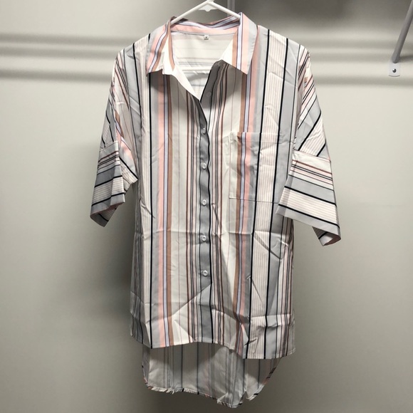 NEW Hi Lo Striped Button Up Blouse - Picture 2 of 6